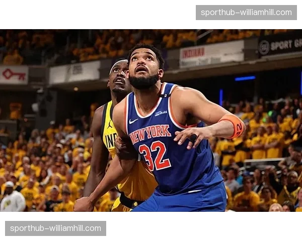 唐斯场均11.9篮板位列联盟第二 尼克斯内线支柱贡献显著